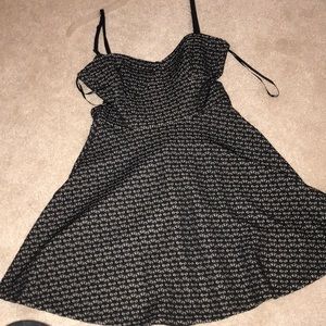 Super cute Forever 21 dress never worn!